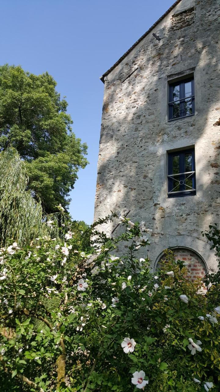 Bed and Breakfast Le Moulin De Pommeuse Экстерьер фото