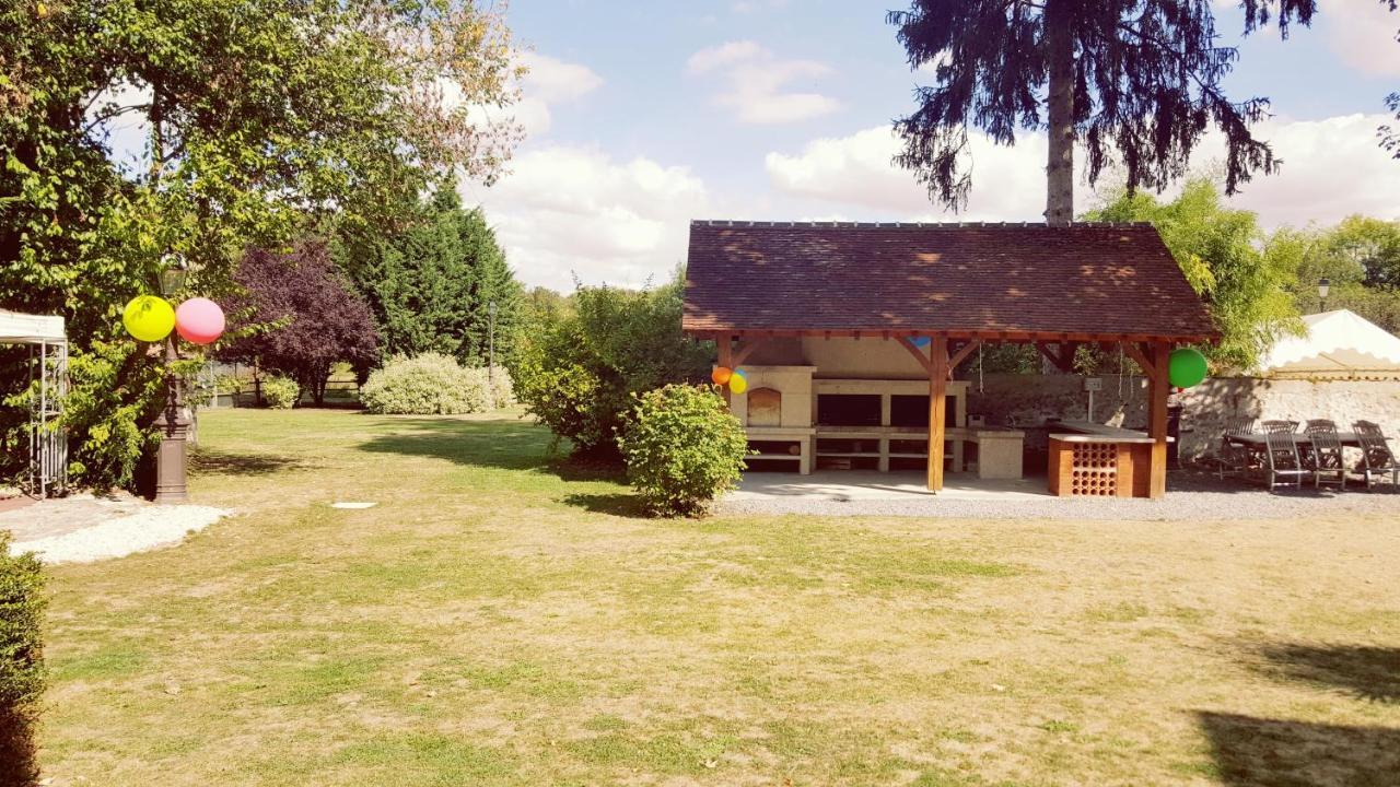Bed and Breakfast Le Moulin De Pommeuse Экстерьер фото